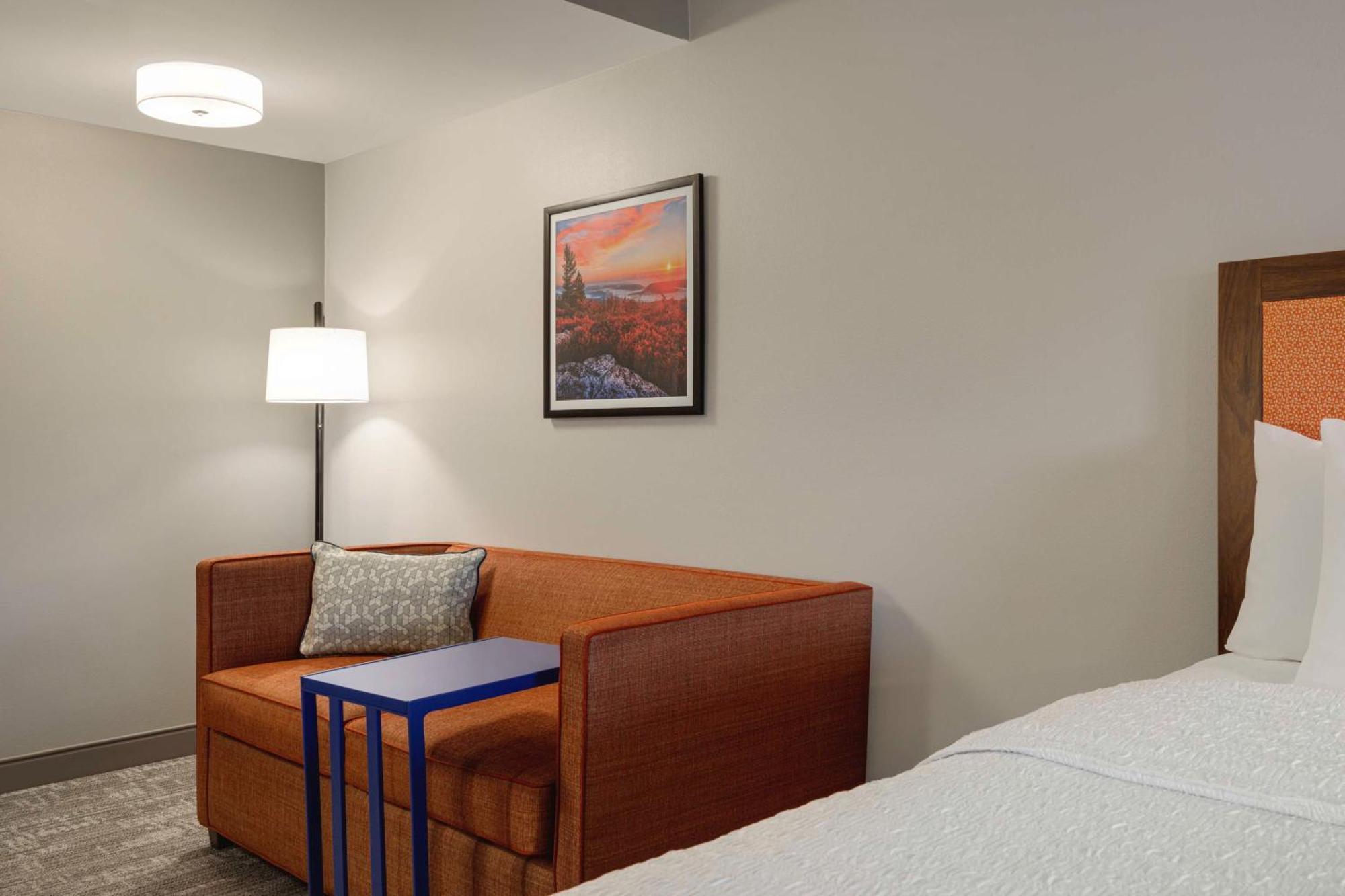 Hampton Inn Waynesboro/Stuarts Draft Fishersville Exterior photo