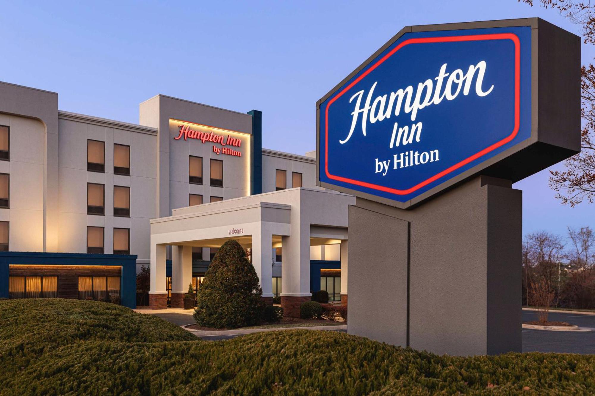 Hampton Inn Waynesboro/Stuarts Draft Fishersville Exterior photo